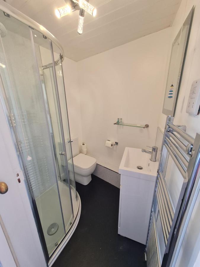 Kimberley House Hotel Whitby Bagian luar foto