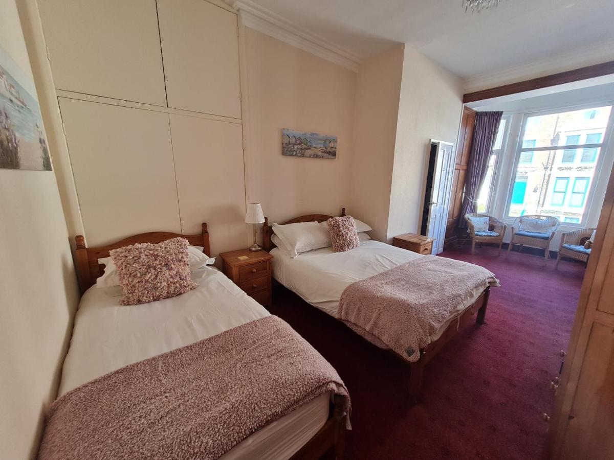 Kimberley House Hotel Whitby Bagian luar foto