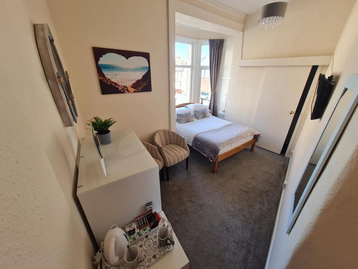 Kimberley House Hotel Whitby Bagian luar foto